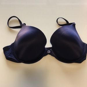 Maidenform custom lift bra in navy